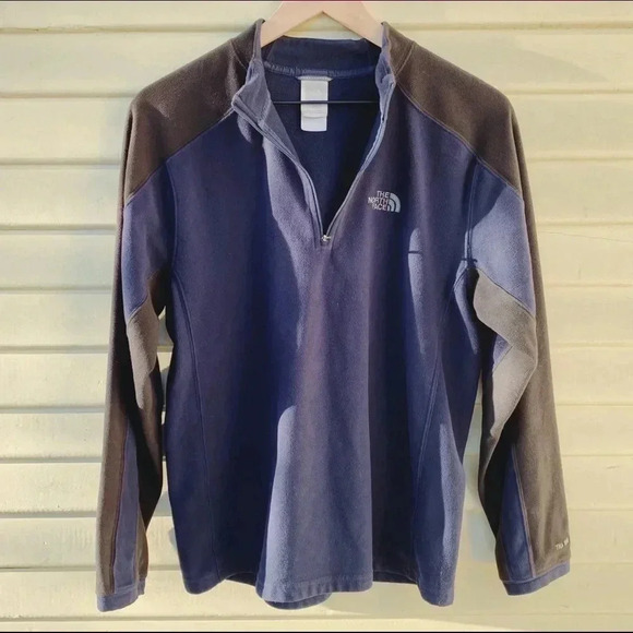 North Face TKA 100 3/4 Zip Pull Over Fleece - Picture 2 of 5